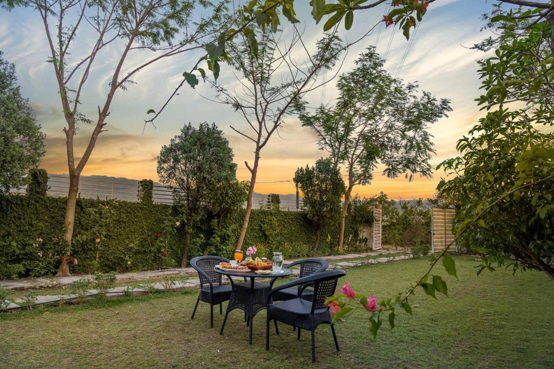 Vista Divine By Veo - Part Of Stayvista Rishīkesh Exterior foto
